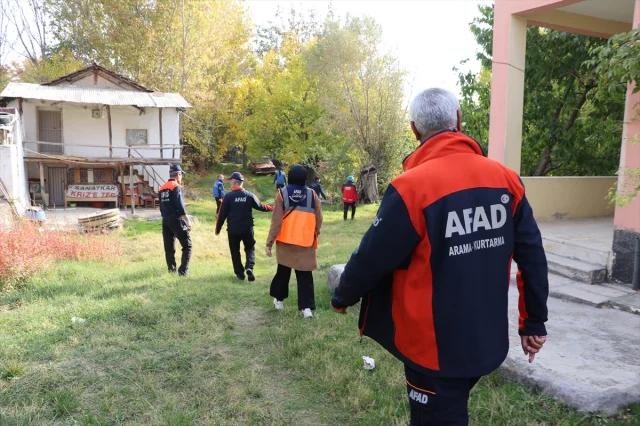 Elazığ'da Kayıp Otizmli Çocuk İçin Ümitsiz Arayış Devam Ediyor