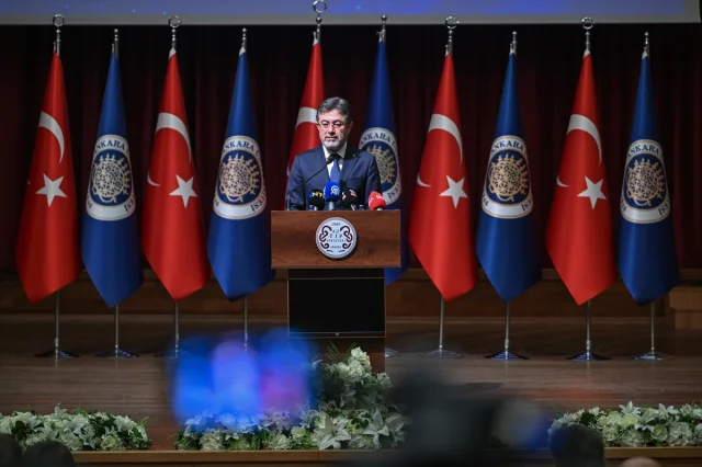 Bakan Yumaklı'dan Fidan Seferberliği Çağrısı Gündem Yarattı