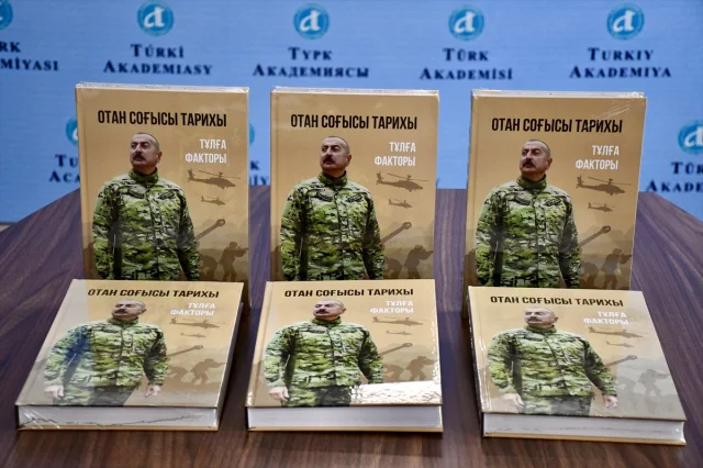 Karabağ Savaşı'nın Heyecan Verici Detayları Kitap Halinde Kazakistan'da