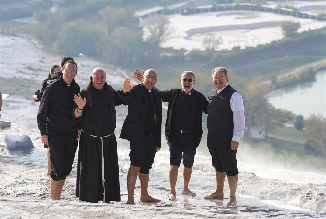 Papa'nın Ziyareti Öncesi Denizli'de Sürpriz Buluşmalar