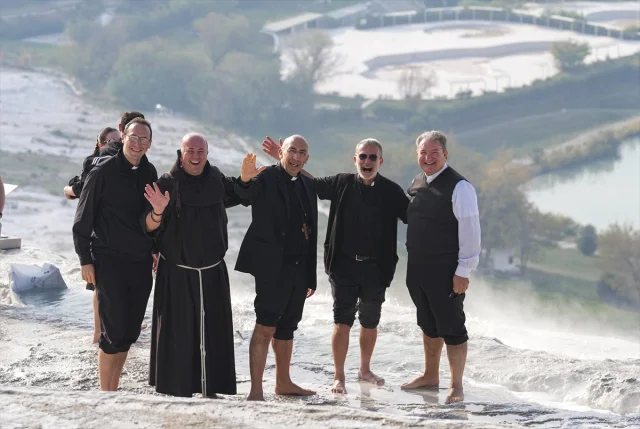 Papa'nın Ziyareti Öncesi Denizli'de Sürpriz Buluşmalar