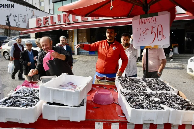 Samsunspor'un Başarısı Samsunlu Balıkçıda Hamsi Şölenine Dönüştü