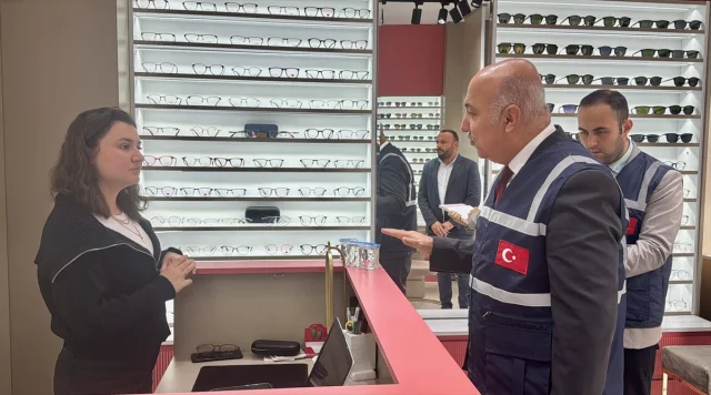 Kocaeli'de 7 Katlı Apartmanın Çöküşünde Araştırmalar Sürüyor