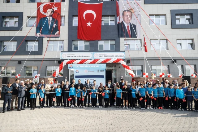 Mersin'de Şehit Özkan Demir'in Adı Okulda Yaşatılacak