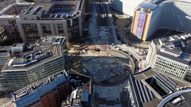 AB'nin Kalbindeki Schuman Meydanı Krizi Tartışmaları Alevlen...