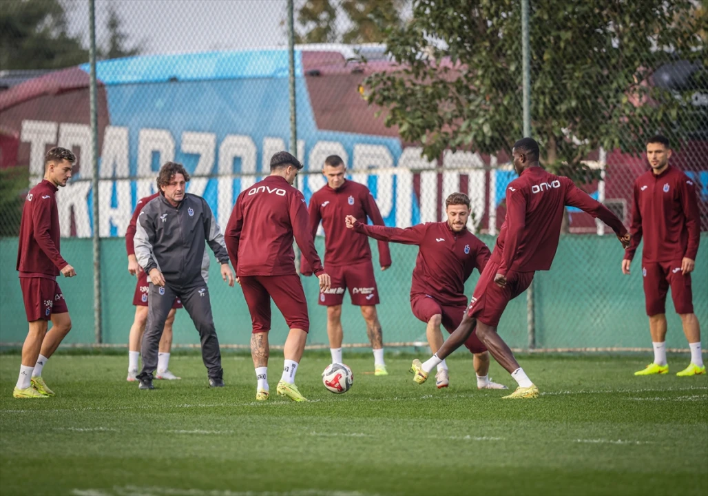 Trabzonspor ve Alanyaspor Karşılaşması Heyecanla Bekleniyor