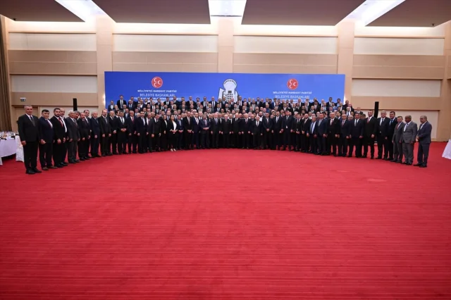 Devlet Bahçeli MHP'li Belediye Başkanlarıyla Önemli Görüşmeler Yaptı