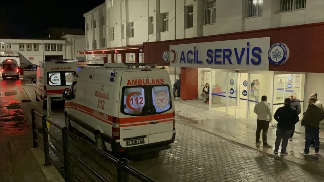 Eskişehir'de Korkutan Kaza: 9 Yaralı İçin Seferberlik