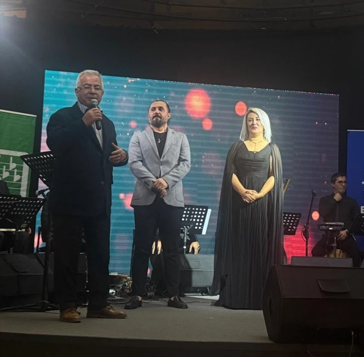 Bursa'da Türk Halk Müziği Coşkusu