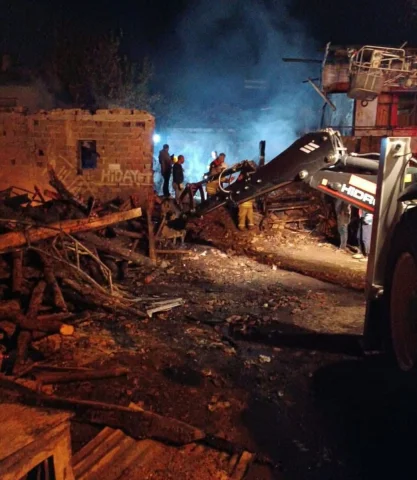 Tokat'ta trajik yangında görme engelli hayatını kaybetti