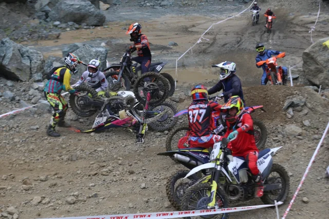 Türkiye Enduro ve ATV Şampiyonası Rize'yi Sallıyor