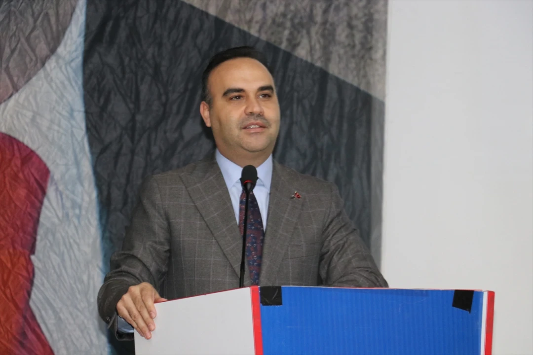 Bakan Kacır Ağrı'da Yeni Yatırımları Müjdeledi