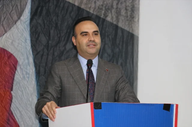 Bakan Kacır Ağrı'da Yeni Yatırımları Müjdeledi