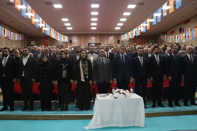 Bakan Kacır Ağrı'da Yeni Yatırımları Müjdeledi