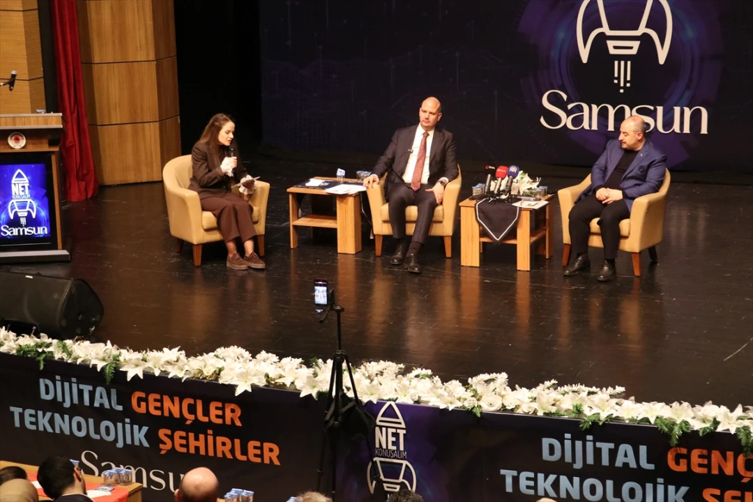 Samsun'da Dijital Dünyaya Bakış: Gençler ve Teknoloji Şehirlerinin Geleceği