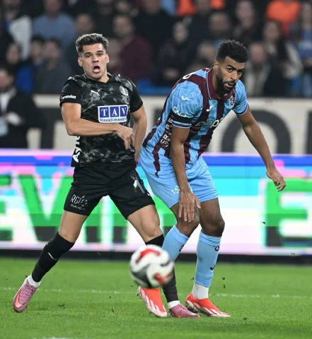 Süper Lig'de Trabzonspor ve Alanyaspor Nefes Kesti