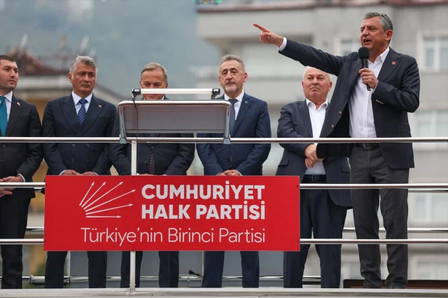 Özgür Özel'den Ordu Mitinginde Çarpıcı Açıklamalar