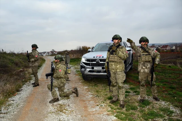 Kosova'daki Türk Askerleri Bölgesel Güvenliği Nasıl Sağlıyor?