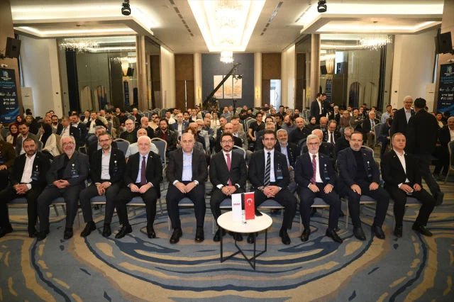 Türkiye İş Ahlakı Zirvesi İş Dünyasına Yeni Ufuklar Açtı