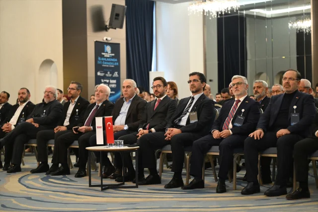 Türkiye İş Ahlakı Zirvesi İş Dünyasına Yeni Ufuklar Açtı