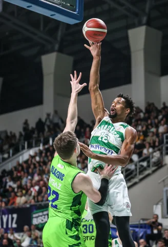 TOFAŞ ve Bursaspor Arasındaki Heyecan Dolu Derbi