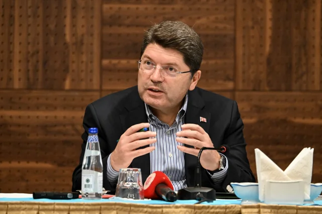 Adalet Bakanı Yılmaz Tunç'tan Antalya'da Çarpıcı Açıklamalar