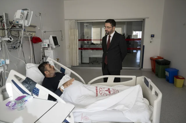 Ambulans uçak mucizesi Artvinli hastayı hayata döndürdü