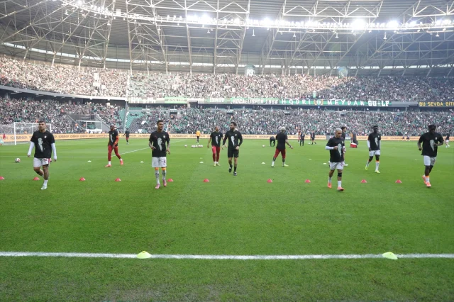 Kocaelispor İlk Yarıda Galatasaray'a Karşı Üstünlük Sağladı