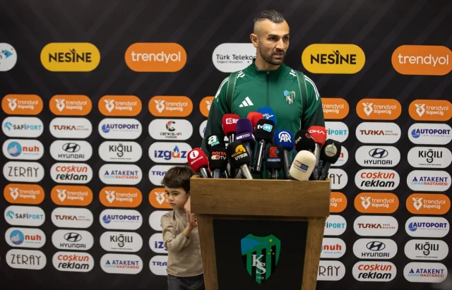 Kocaelispor, Galatasaray Zaferini Nasıl Kutluyor?