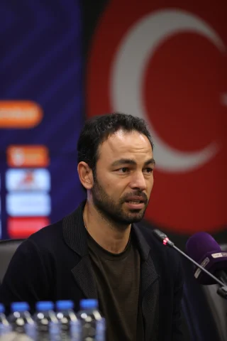 Kocaelispor, Galatasaray'ı Dize Getirdi: Selçuk İnan'ın Zafer Mesajı