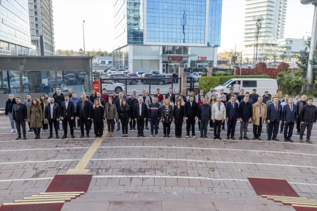 CHP'de Büyük Önder Atatürk İçin Duygu Dolu Anma Töreni