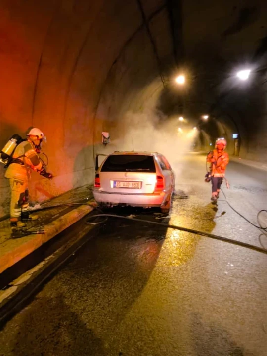 İzmir Tünelindeki Şok Edici Yangın Anı