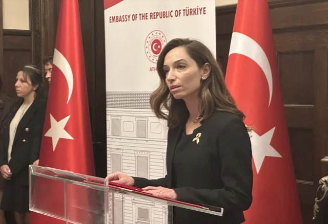 Atatürk'ün 87. Yıl Dönümünde Avrupa'da Anma Törenleri
