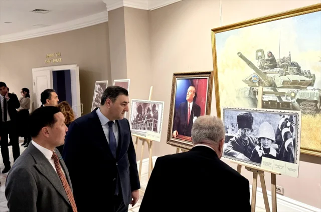 Kazakistan'da Atatürk'ün Anısına Duygu Dolu Anma ve Fotoğraf Sergisi