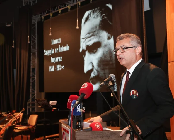 Atatürk'ün Ardından: KKTC'den Duygusal Anma Töreni