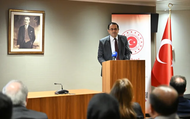 Atatürk'ün 87. Yıl Dönümünde Avrupa'da Anma Törenleri