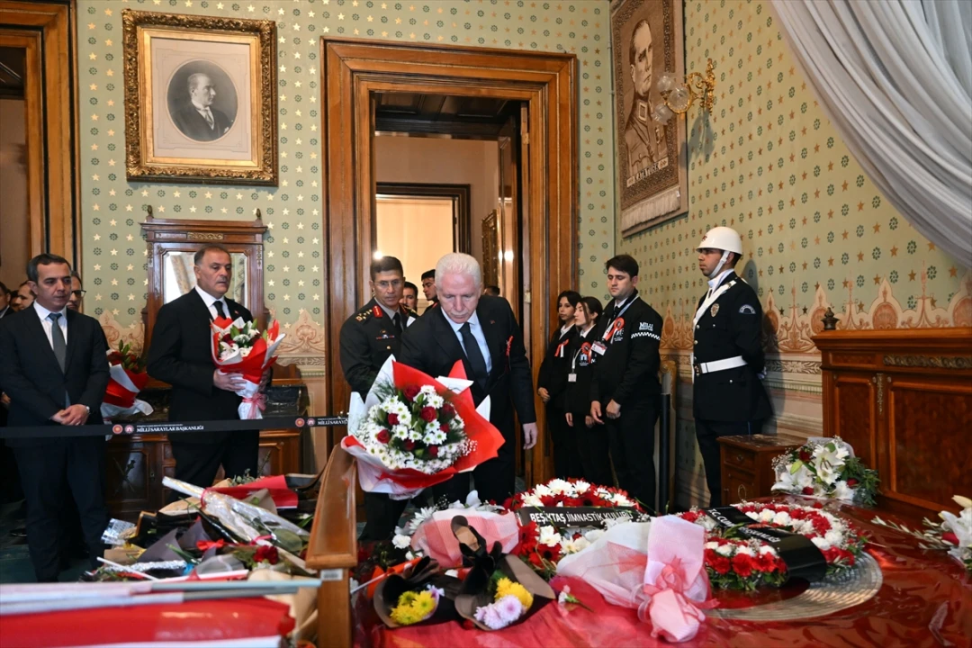 İstanbul'un Kalbi Dolmabahçe: Vali Gül'ün Duygusal Ziyareti