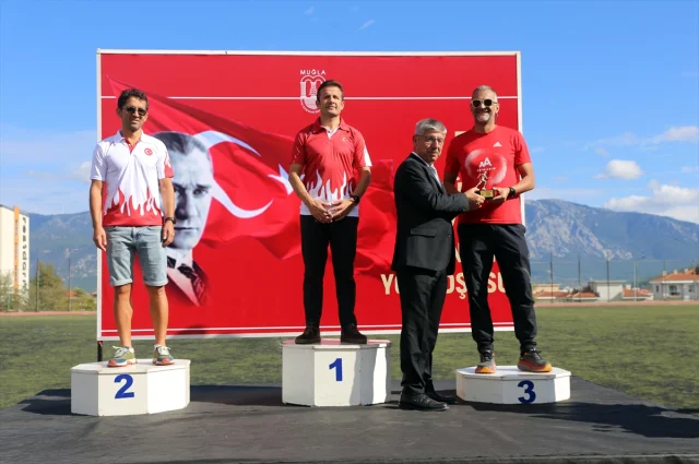 Muğla'da Atatürk Ruhuna Adanan Etkileyici Yol Koşusu