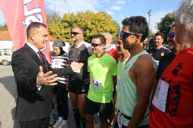 Muğla'da Atatürk Ruhuna Adanan Etkileyici Yol Koşusu