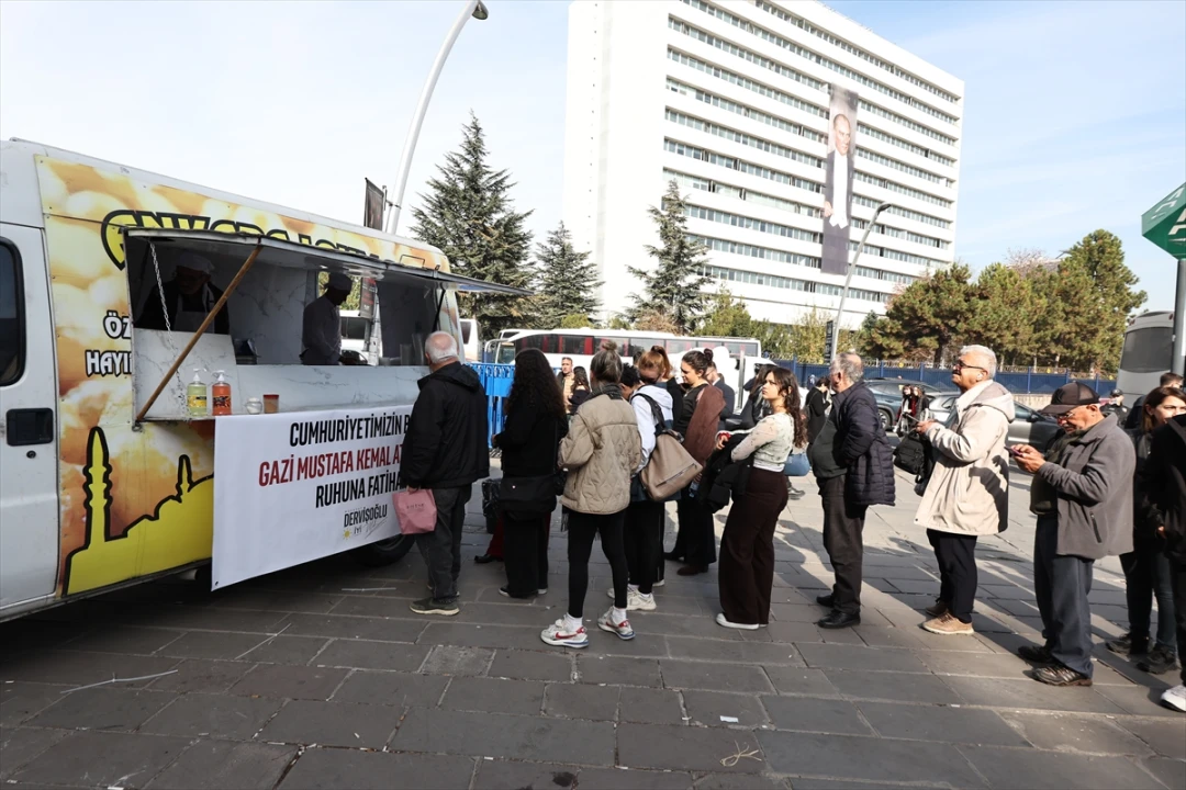 İYİ Parti Anıtkabir'de Duygusal Anma Töreni Düzenledi