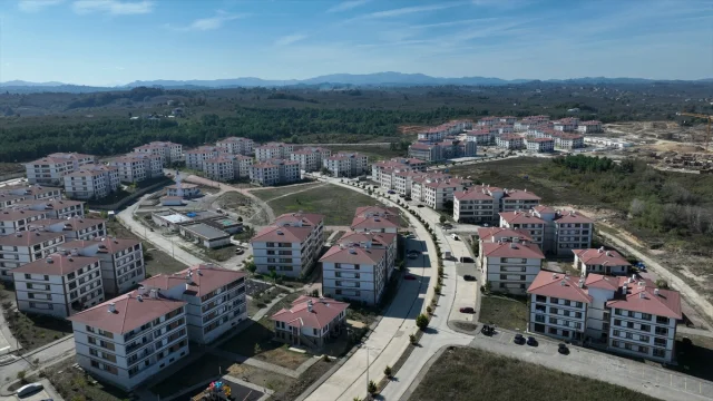 TOKİ'yle Yeni Bir Hayat: Sakarya’da Vatandaşların Ev Sevinci