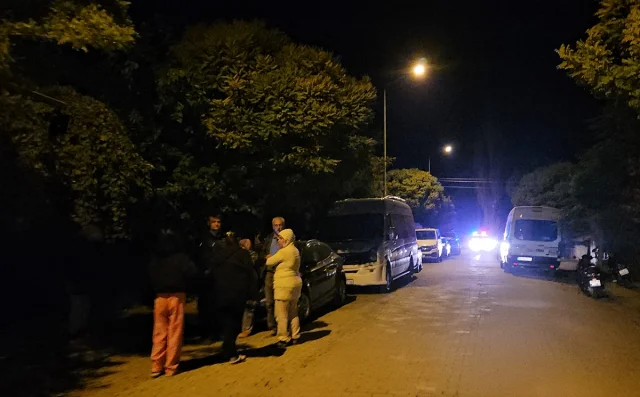 Balıkesir'de Korkutan Deprem Sındırgı'da Panik Yarattı