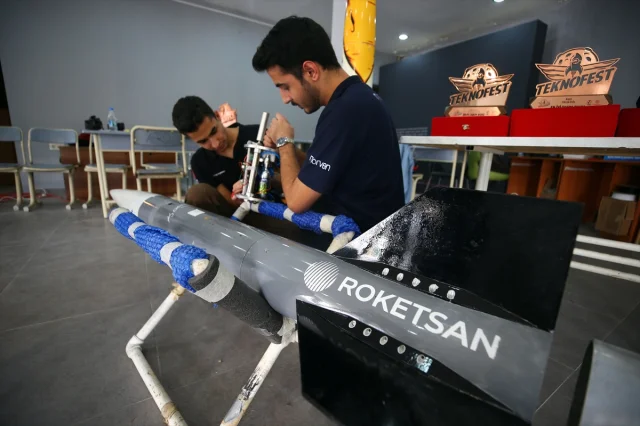 Çukurova Üniversitesinin Teknoloji Takımı 1,5 Adana Başarılarıyla Zirvede