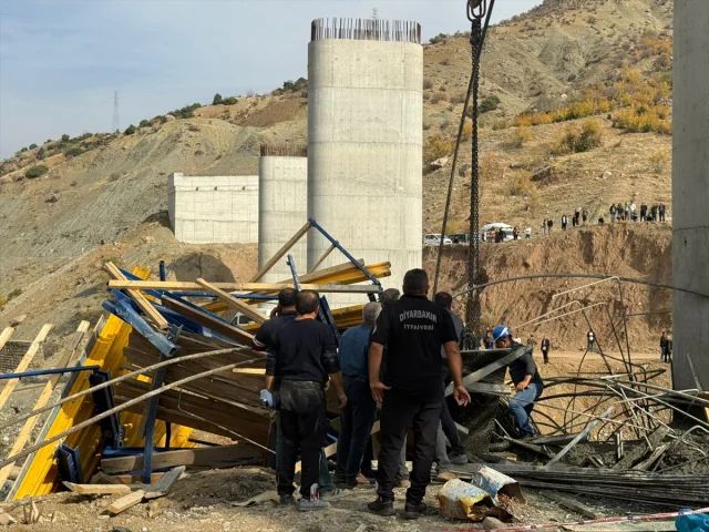 Diyarbakır'da köprü inşaatında trajik olay: Çökme faciası