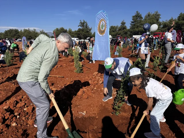 Antalya'da Fidan Dikim Etkinlikleri Neler Sağladı?
