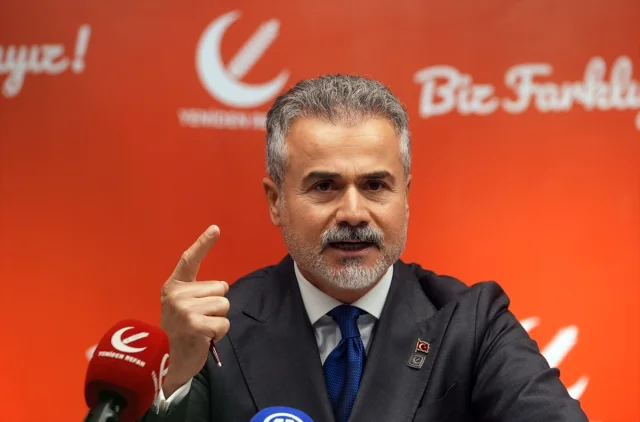 Yeniden Refah Partisi'nin 'Diriliş' Kongresi: Suat Kılıç'tan Çarpıcı Açıklamalar