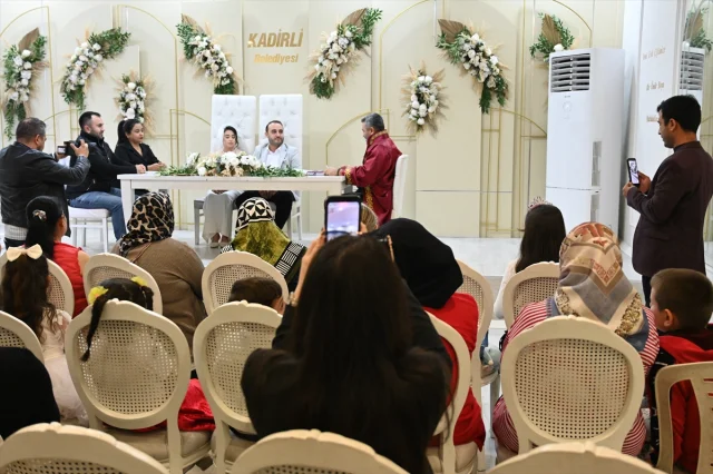 Osmaniye'de çiftler unutulmaz gün için sıraya girdi 11.11.2025