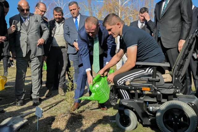 Bakan Memişoğlu Ağaçlandırma Gününde Çarpıcı Mesajlar Verdi
