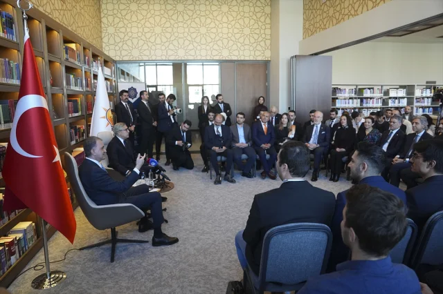 AK Parti'de Başlatılan Program Tartışma Yarattı