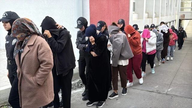 Adana'da Kapsamlı Dolandırıcılık Ağına Büyük Darbe